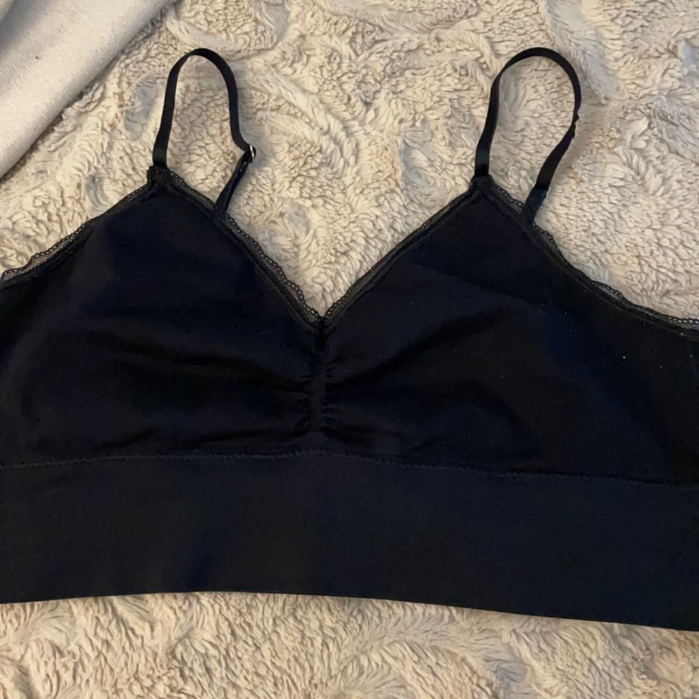 VS Black Bralette